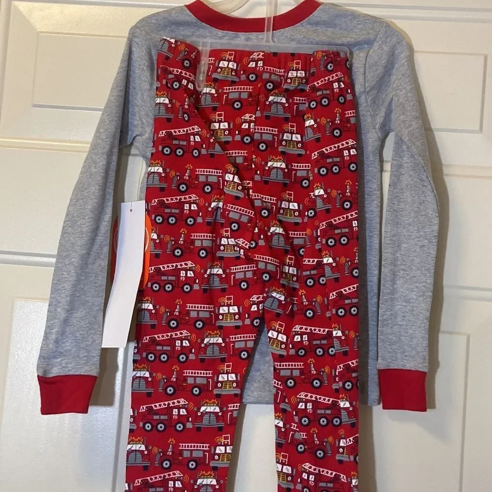 10/$50 Wonder nation sleepwear size 5T